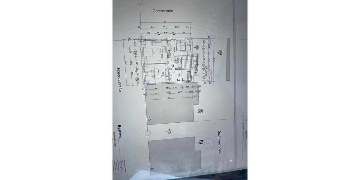 Mehrfamilienhaus, Wohnhaus Frankfurt am Main Unterliederbach - 9 Zimmer, 180 m&sup2;, 650.000&euro; | Angebot:26857844