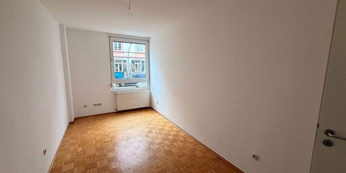 Etagenwohnung Frankfurt am Main Nordend-West - 3 Zimmer, 80 m&sup2;, 1.480&euro; | Angebot:25690966