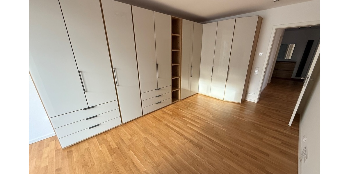 Bad Soden: Moderne und komfortable 3,5 Zimmer Wohnung in Neuenhain - Etagenwohnung Bad Soden | Angebot:24426174