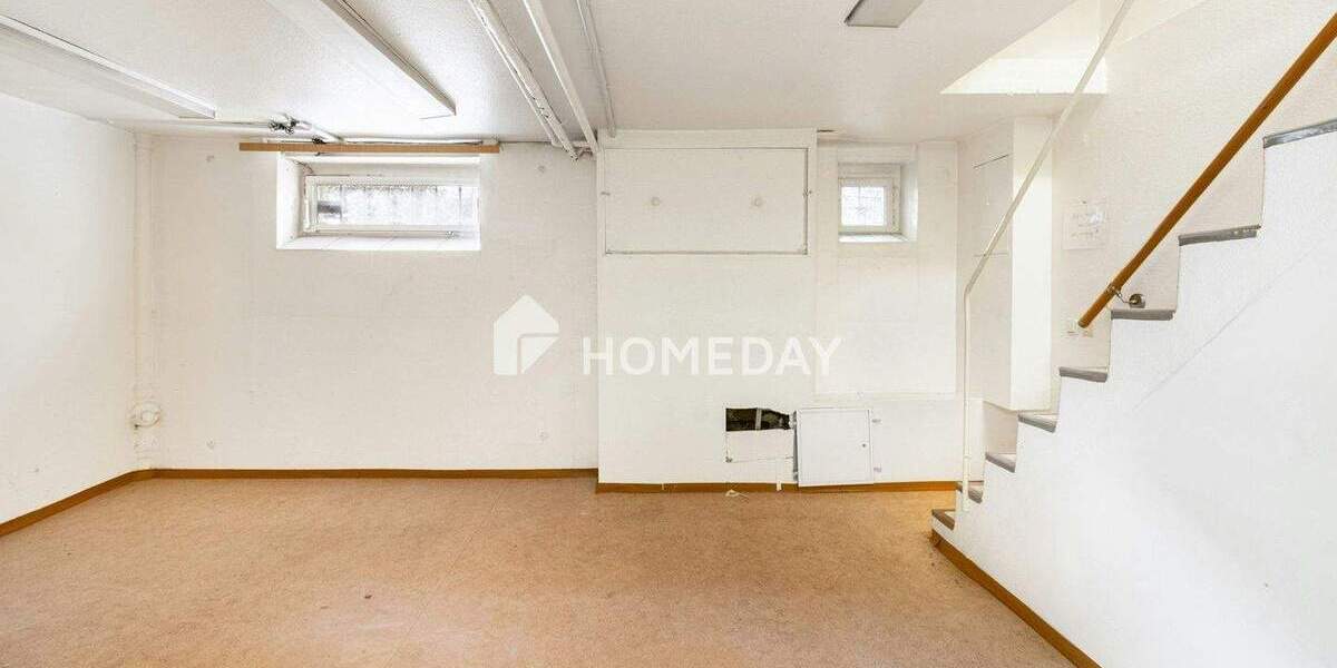 Reihenmittelhaus Frankfurt am Main Ginnheim - 8 Zimmer, 118 m&sup2;, 695.000&euro; | Angebot:24825379