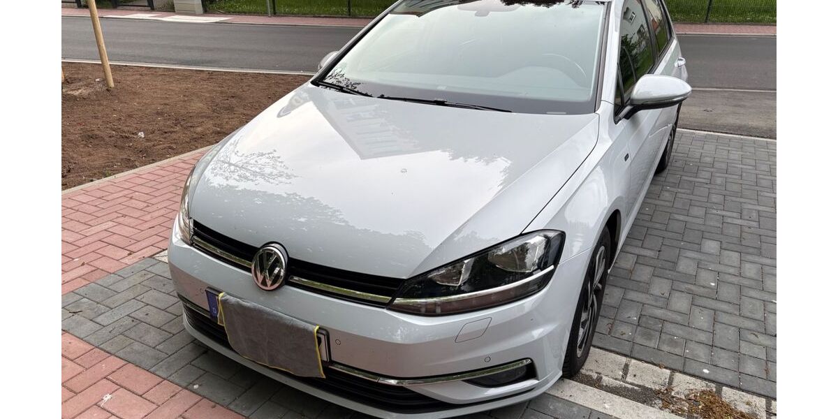 VW Golf 98.700 km 14.450 &euro; Bruchköbel 63486