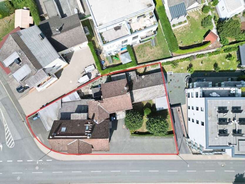Grundstück in Usingen 749.000 € 894 m²