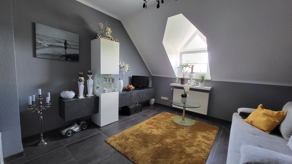 moderne DHH mit Einliegerwohnung im 