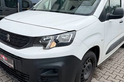 Peugeot Partner 43.000 km 9.590 &euro; Rüsselsheim 65428
