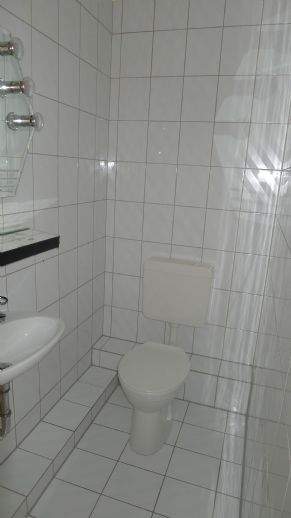 HU City geräumige sanierte 3 Zimmer mit schönem Balkon - WG möglich -