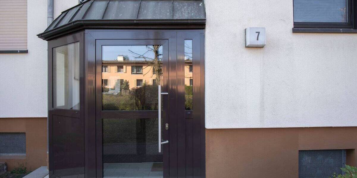 Etagenwohnung Steinbach (Taunus) - 3 Zimmer, 79 m&sup2;, 315.000&euro; | Angebot:26017481
