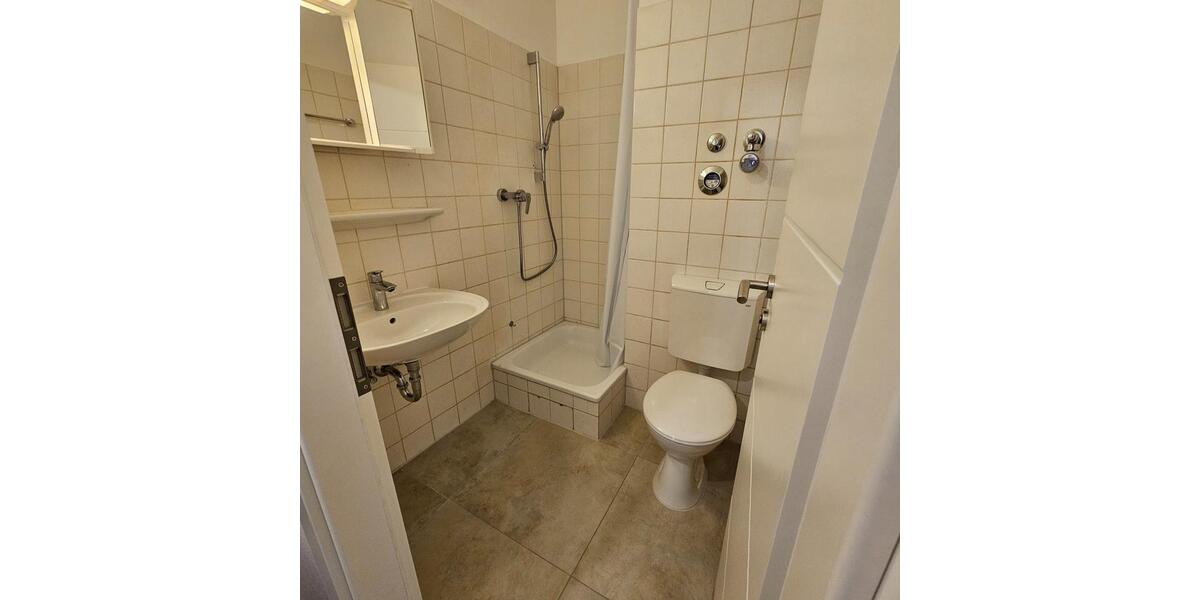 Etagenwohnung Darmstadt - 1 Zimmer, 19 m&sup2;, 595&euro; | Angebot:25724135