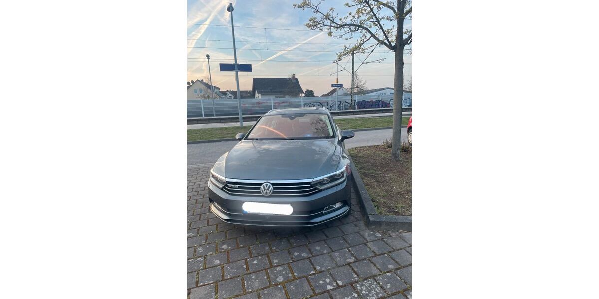 VW Passat Variant 221.000 km 13.500 &euro; Raunheim 65479