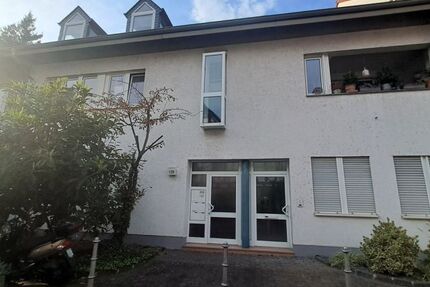 Provisionsfrei* Gepflegte 2-Zi ETW in Hanau beim Schloss Philippsruhe mit Loggia und Carport 2 zimmer