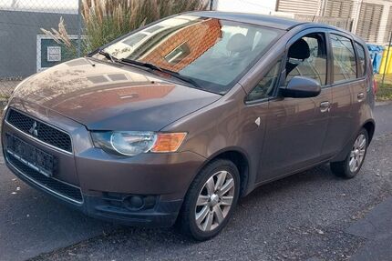 Mitsubishi Colt 156.000 km 2.699 € Kelkheim ( Taunus ) 65779
