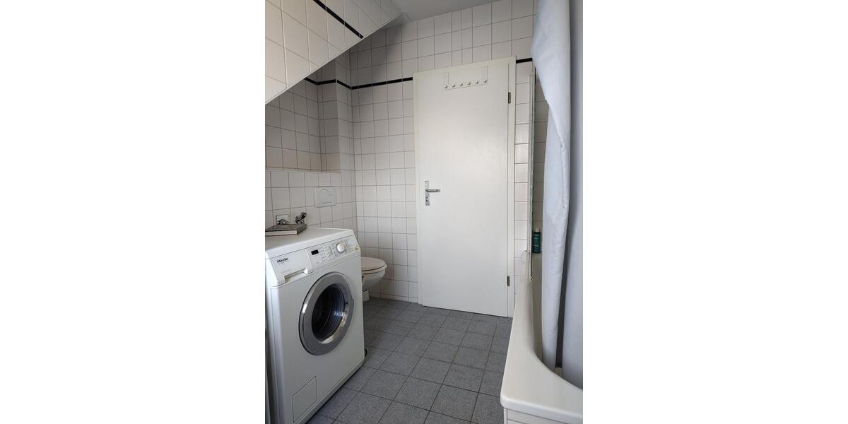 Dachgeschoßwohnung Darmstadt Darmstadt-Nord - 1 Zimmer, 53 m&sup2;, 720&euro; | Angebot:25590695