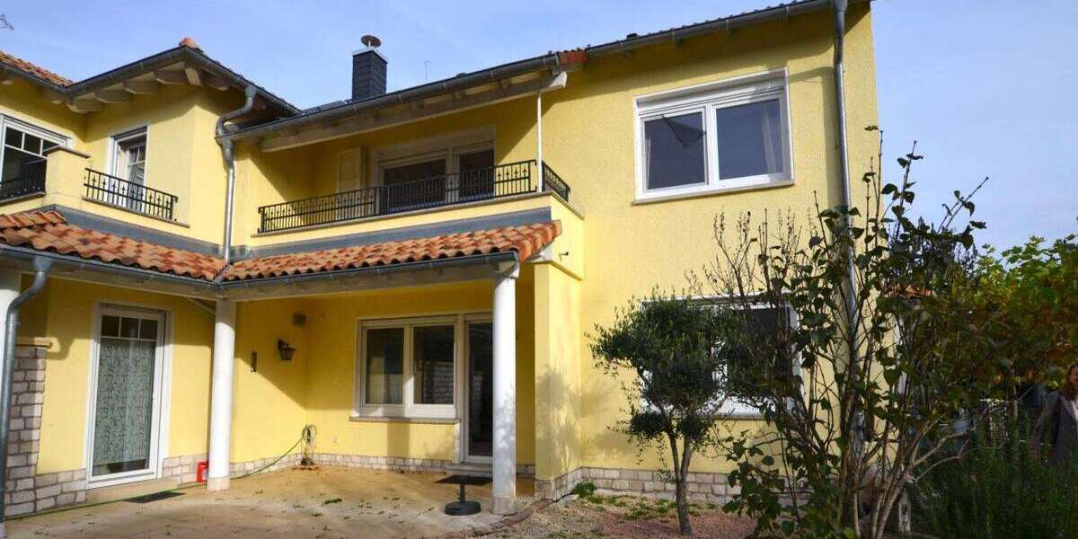 Haus zum Mieten in Kronberg im Taunus 1.950 € 116 m² 3.5 zimmer