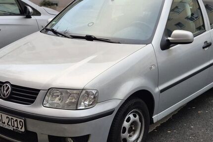 VW Polo 200.000 km 1.290 &euro; Frankfurt am Main 65933