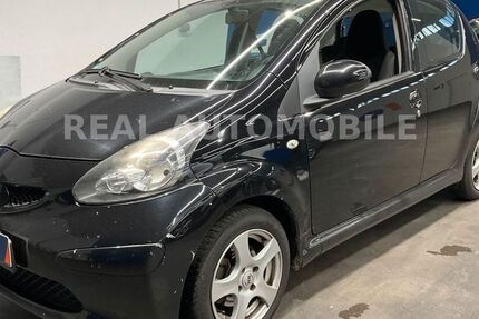 Toyota Aygo (X) 114.000 km 3.799 &euro; Frankfurt am Main 65933