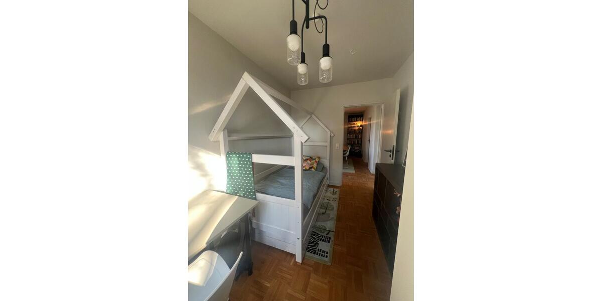 Etagenwohnung Frankfurt am Main Sachsenhausen Süd - 4 Zimmer, 95 m&sup2;, 2.850&euro; | Angebot:25868203