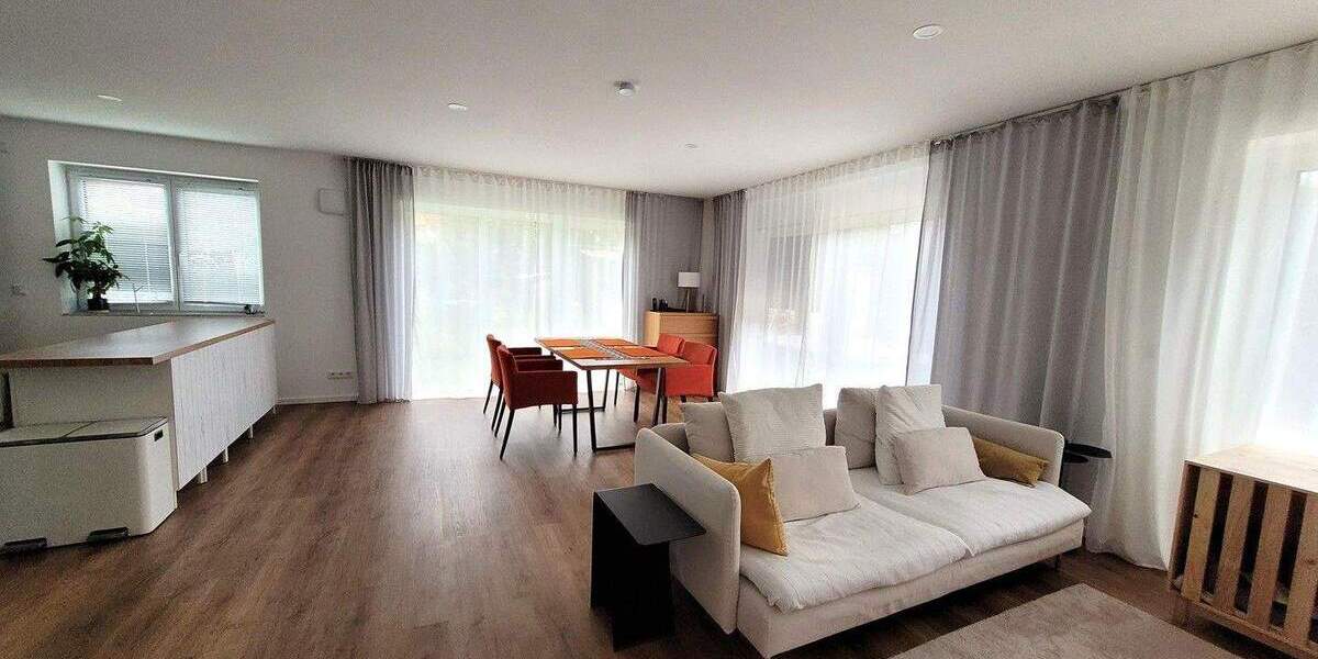 Modernes Niedrigenergiehaus mit Terrasse und Garten 4 zimmer