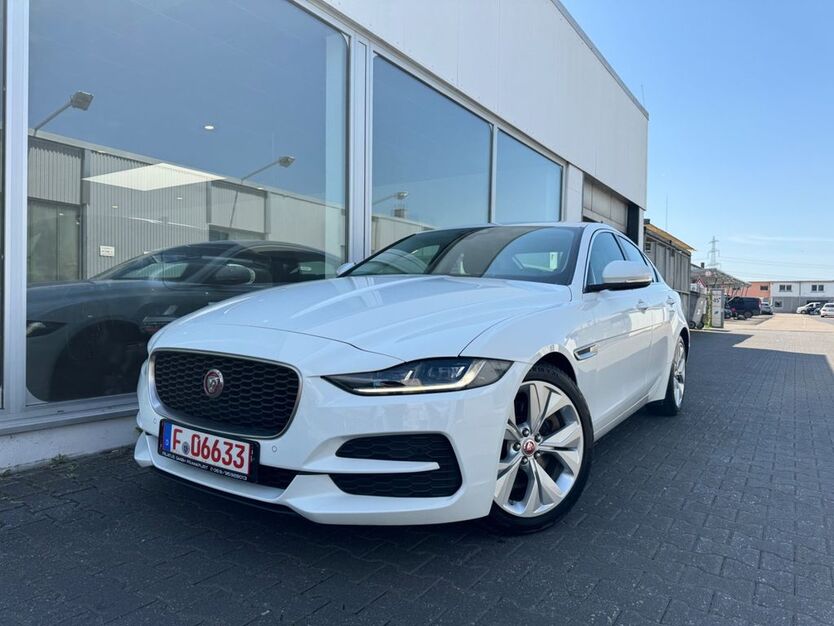 Jaguar XE 120.000 km 19.599 € Frankfurt am Main 60326