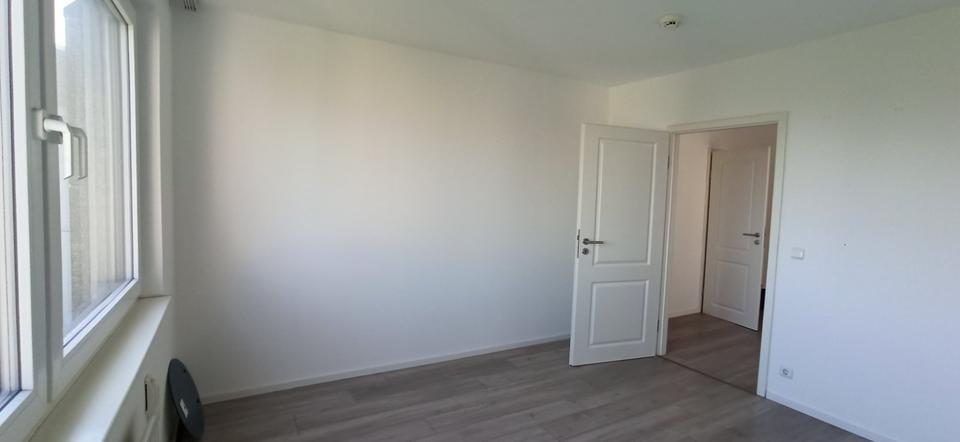 Luftdurchflutete 4-5 Zimmer Wohnung provisionfrei zu verkaufen