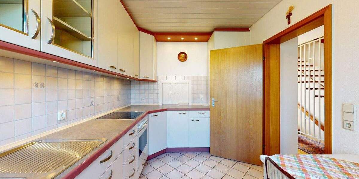 Reihenmittelhaus Frankfurt am Main Nieder-Eschbach - 4 Zimmer, 117 m&sup2;, 575.000&euro; | Angebot:25796149