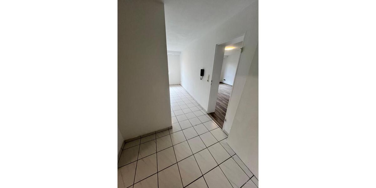 Etagenwohnung Karben - 3 Zimmer, 100 m&sup2;, 1.250&euro; | Angebot:25648824