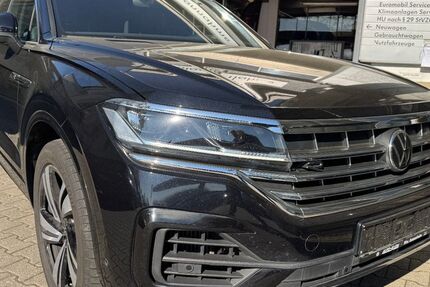 VW Touareg 61.553 km 45.850 &euro; Frankfurt am Main 65936