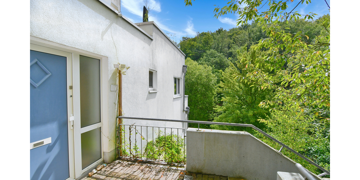 RESERVIERT!!! Direkt an der Natur - 3 Zi + Office, große Terrasse, 2 Plätze TG - Terrassenwohnung Eppstein | Angebot:25570514