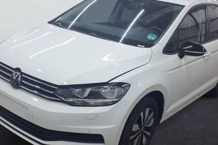 VW Touran 25.064 km 29.789 &euro; Gross-Gerau 64521
