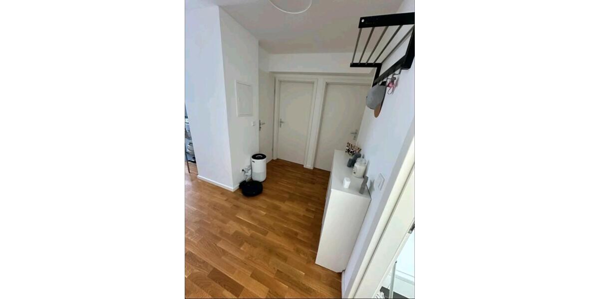 Dachgeschoßwohnung Frankfurt am Main Bornheim - 2 Zimmer, 57 m&sup2;, 1.511&euro; | Angebot:25701491