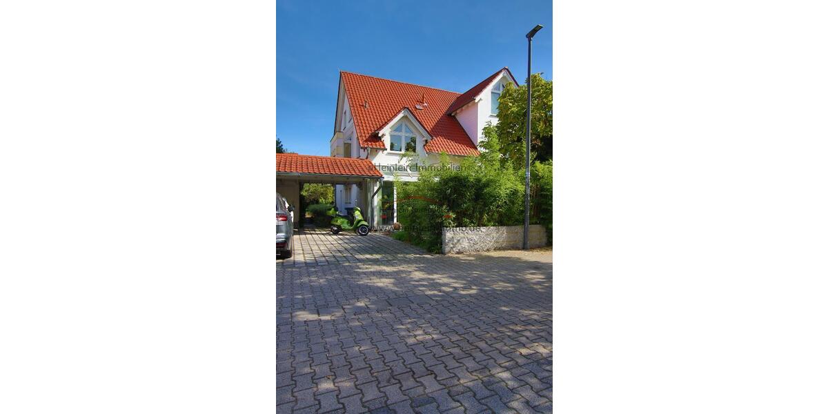 Reiheneckhaus 7 ZKB #2 Bäder #Carport #Garten #Zisterne #Keller ausgebaut #Griesheim Im Wiesengarten - Reihenendhaus Griesheim | Angebot:23732805