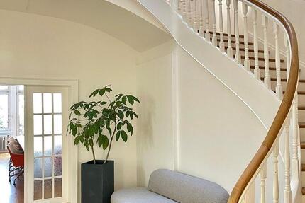 Haus Frankfurt am Main Süd - 4 Zimmer, 159 m&sup2;, 3.050&euro; | Angebot:24737128