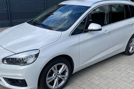 BMW 220
