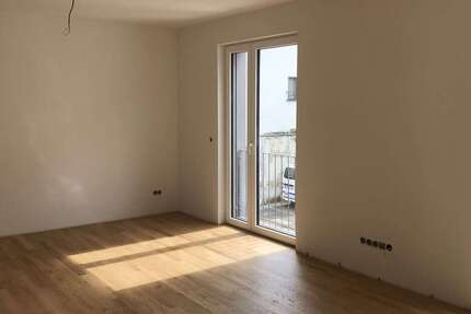 Haus zum Mieten in Hochheim am Main 1.720 € 136 m² 4 zimmer