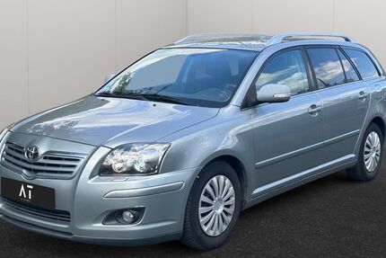 Toyota Avensis 182.958 km 2.990 &euro; Frankfurt am Main 65933