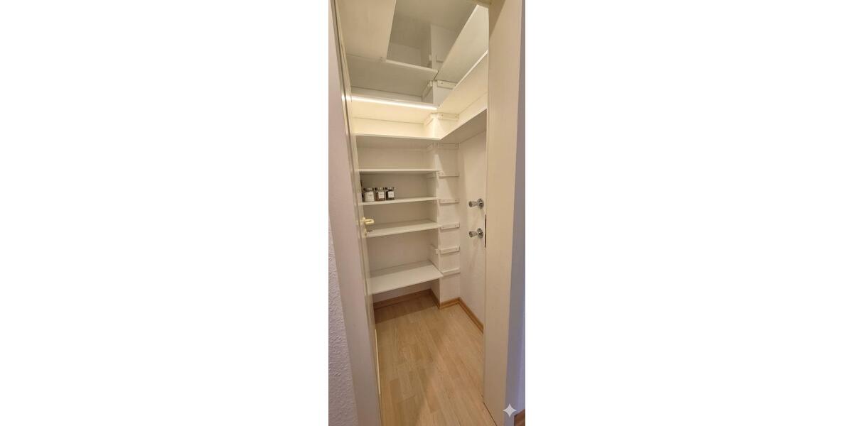 Erdgeschoßwohnung Kronberg im Taunus - 2 Zimmer, 72 m&sup2;, 339.000&euro; | Angebot:26494482