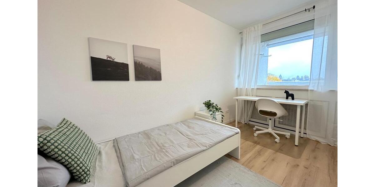 Zwei Zimmer frei in moderner 3er-WG – Zehnmorgenstraße 48, Frankfurt am Main 1 zimmer