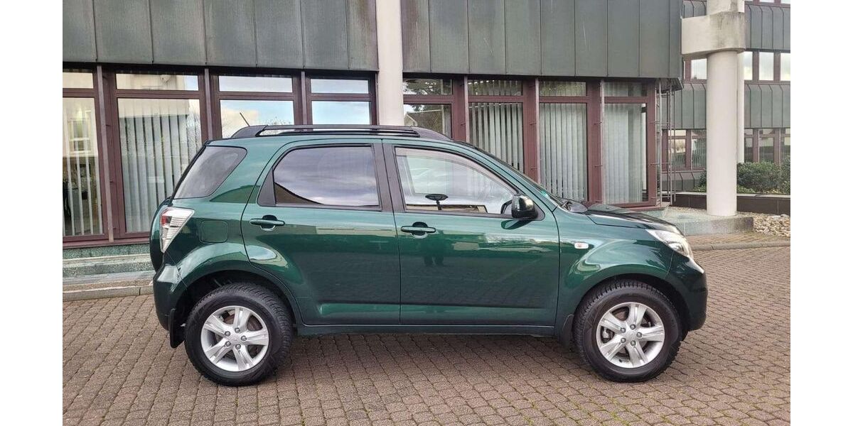 Daihatsu Terios 127.000 km 9.900 &euro; Groß Gerau 64521