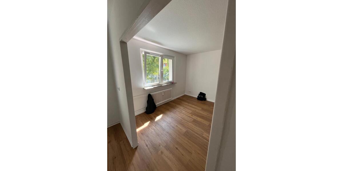 Etagenwohnung Frankfurt am Main - 2 Zimmer, 45 m&sup2;, 644&euro; | Angebot:26235590
