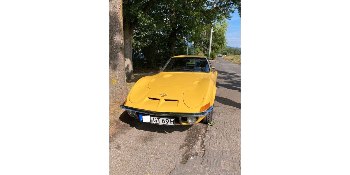 Opel GT 91.700 km 27.000 &euro; Kronberg 61476