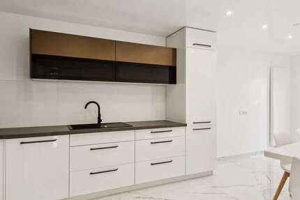 Wohnung Frankfurt am Main Bockenheim - 2 Zimmer, 80 m&sup2;, 1.910&euro; | Angebot:25718685