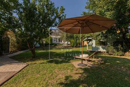 Haus zum Kaufen in Altenstadt 595.000 € 209 m² 8 zimmer