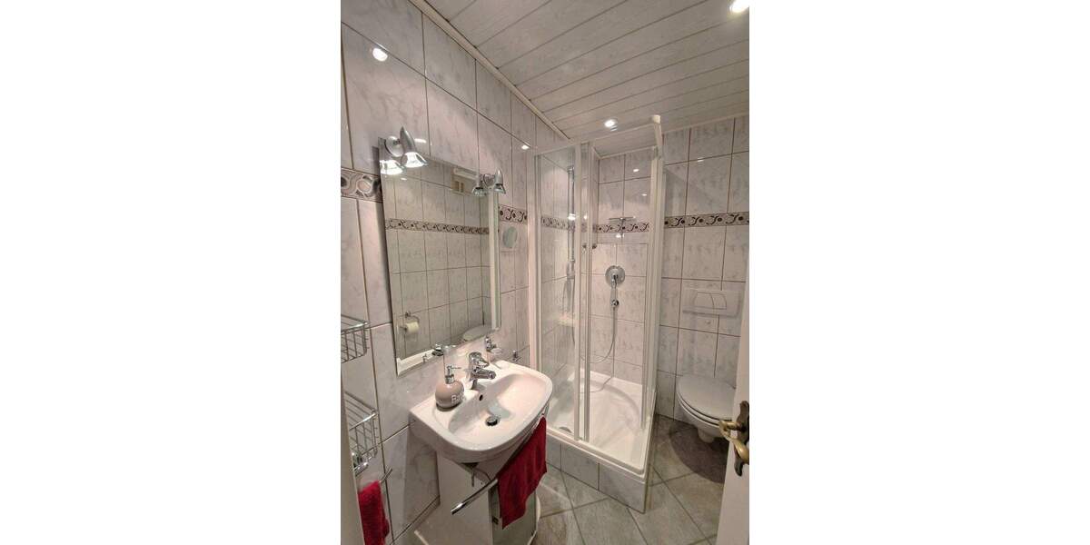 Doppelhaushälfte Frankfurt am Main Nieder-Erlenbach - 4 Zimmer, 114 m&sup2;, 490.000&euro; | Angebot:25692670