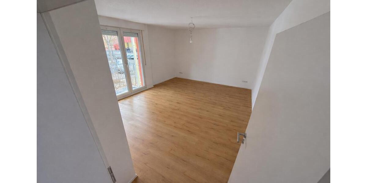 Hochparterre Frankfurt am Main Nordend West - 4 Zimmer, 64 m&sup2;, 1.650&euro; | Angebot:26147342
