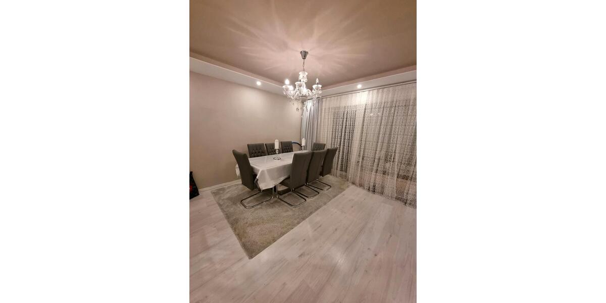 Etagenwohnung Ronneburg - 3 Zimmer, 75 m&sup2;, 199.000&euro; | Angebot:26809088