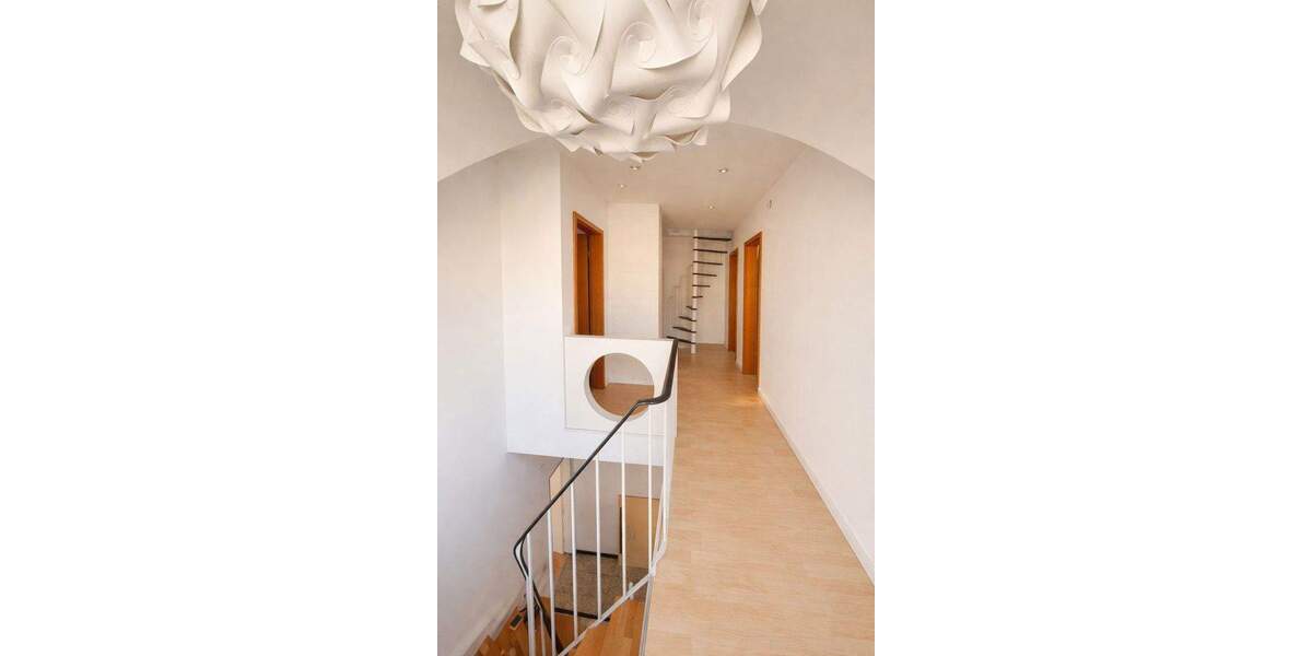 Doppelhaushälfte Frankfurt am Main Griesheim - 5 Zimmer, 160 m&sup2;, 900.000&euro; | Angebot:25654298