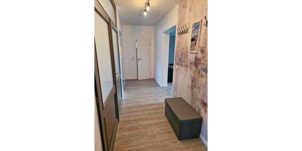 Etagenwohnung Bischofsheim - 3 Zimmer, 90 m&sup2;, 1.400&euro; | Angebot:25407883