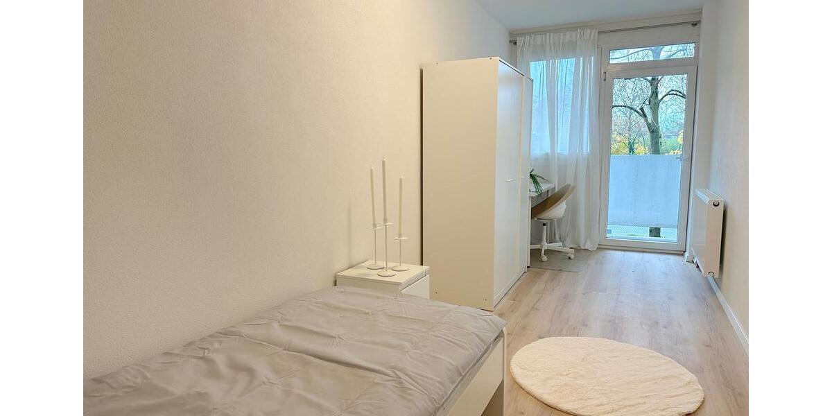 Drei Zimmer frei in moderner 5er WG mit eigenem Balkon in Frankfurt Nied – Coventrystraße 65! 1 zimmer
