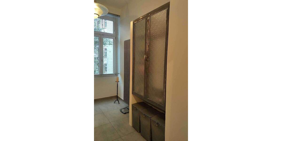 Etagenwohnung Frankfurt am Main Nordend-Ost - 3 Zimmer, 90 m&sup2;, 2.350&euro; | Angebot:25796608