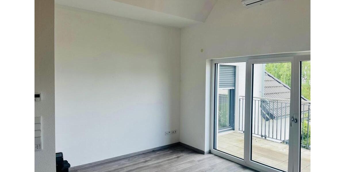 Etagenwohnung Frankfurt am Main Bergen-Enkheim - 3 Zimmer, 110 m&sup2;, 1.850&euro; | Angebot:26075351