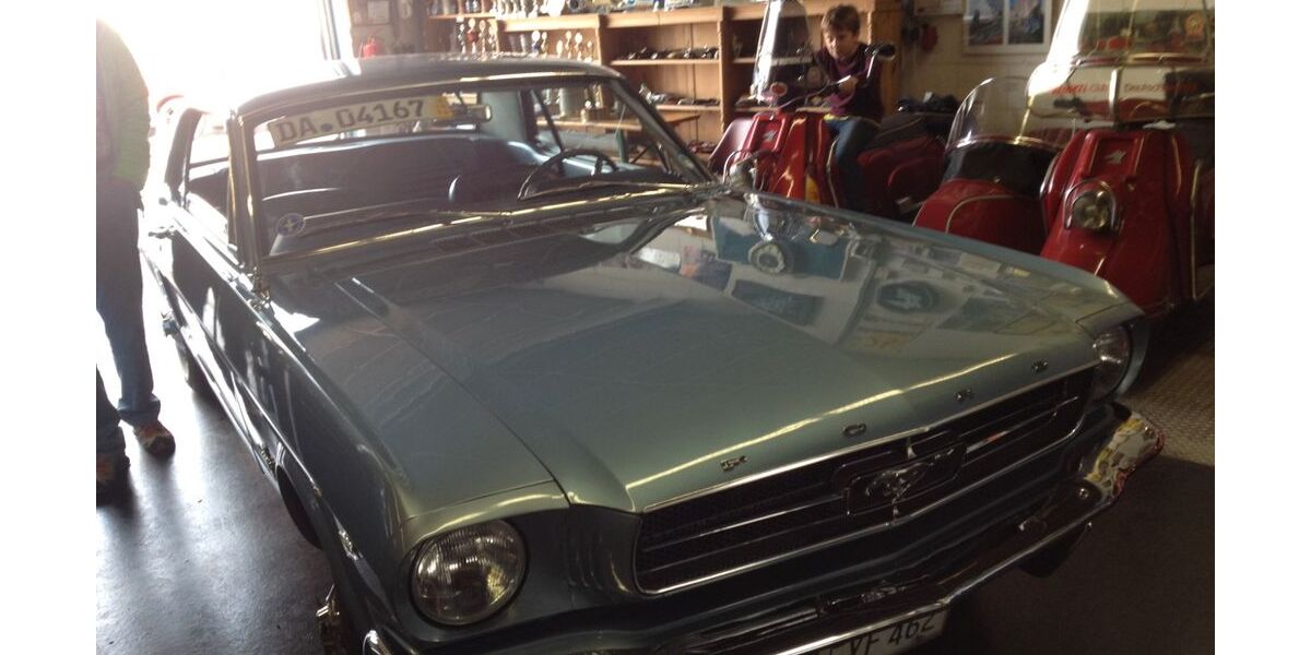 Ford Mustang 62.885 km 32.900 &euro; Griesheim 64347