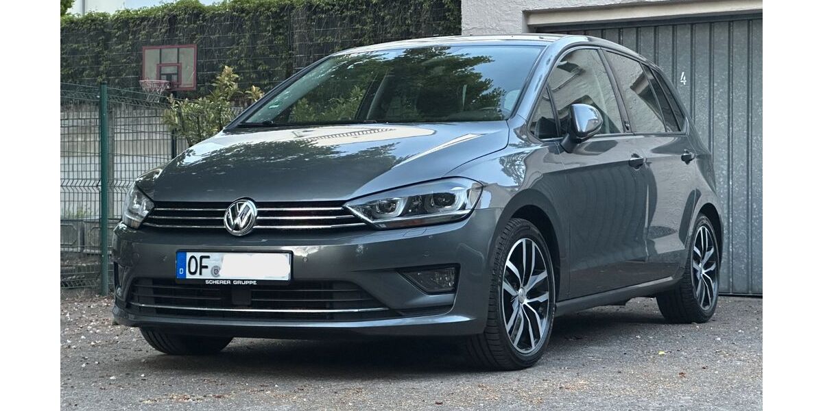 VW Golf Sportsvan 104.000 km 14.400 &euro; Offenbach a. M. 63067